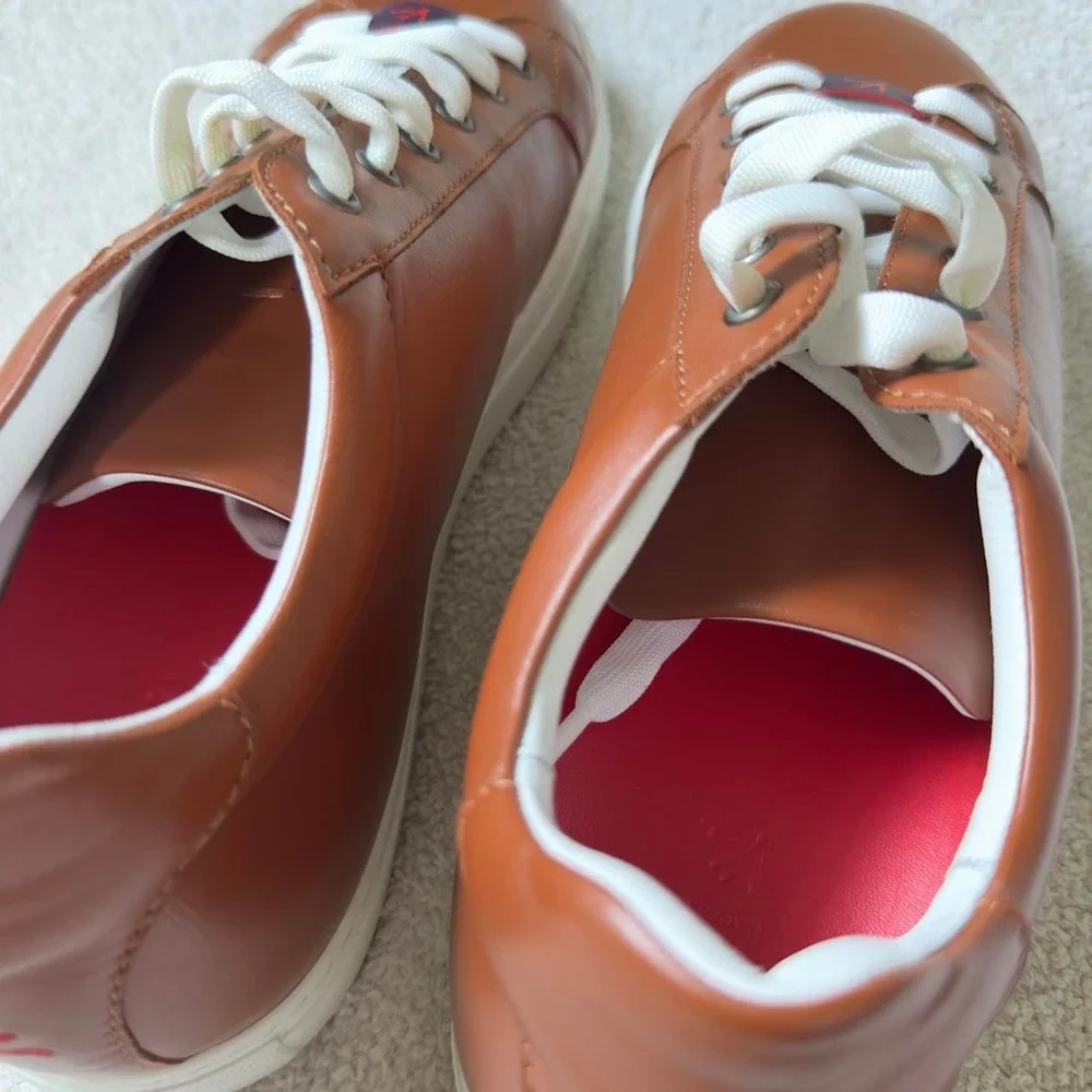 Isaia Men's 9.5 Leather Low Top Sneakers White Red Coral Logo Made Italy NIB